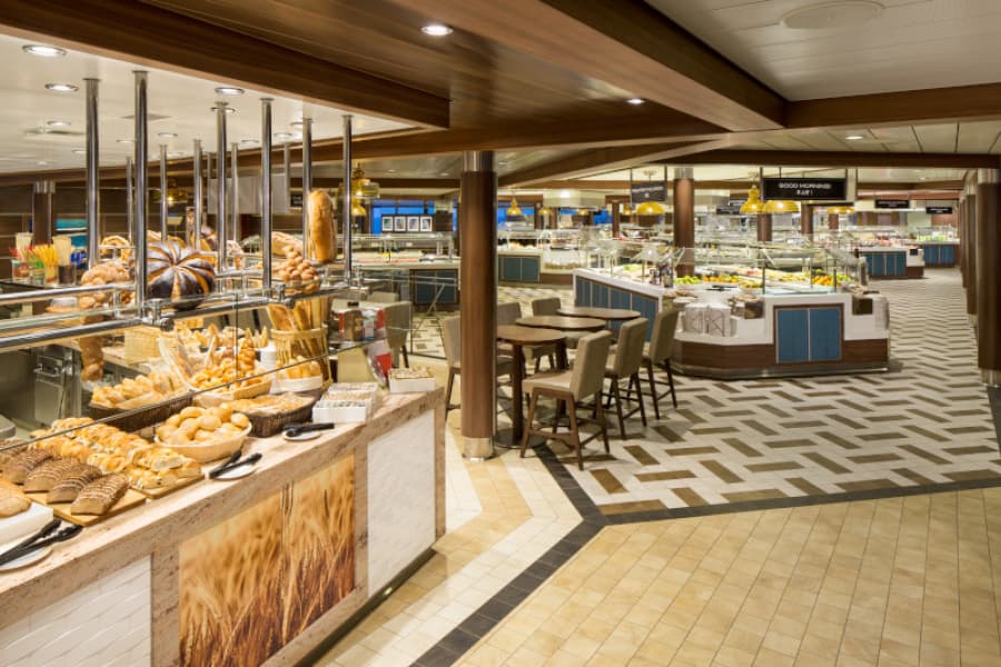 Буфет — лайнер «Ovation of The Seas»