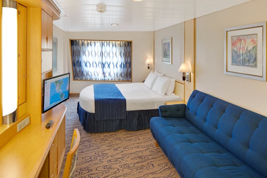 Каюта «С окном Spacious Ocean View (3M)» — лайнер «Navigator of the Seas»