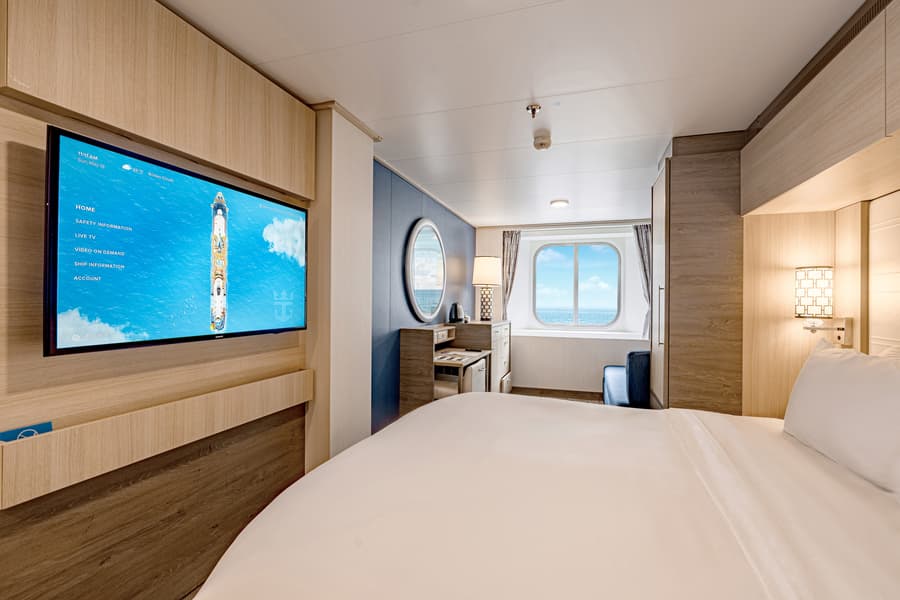 Каюта «С окном Ocean View (1N)» — лайнер «Spectrum of the Seas», фото 3