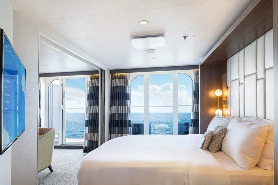 Каюта «Сьют Grand Suite – 1 Bedroom (GS)» — лайнер «Spectrum of the Seas»