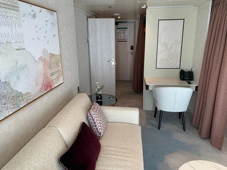 Каюта «Сьют Superior Suite (SSA)» — лайнер «Aroya», фото 2