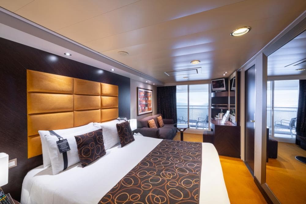 Каюта «С балконом Aurea (BA)» — лайнер «MSC Fantasia»