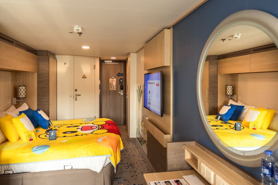 Каюта «С балконом Ocean View with Large Balcony (3C)» — лайнер «Spectrum of the Seas», фото 3
